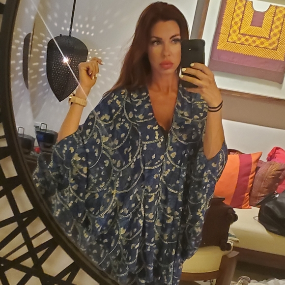 Elizabeth and james sill hook eye kimono - Picture 7 of 10